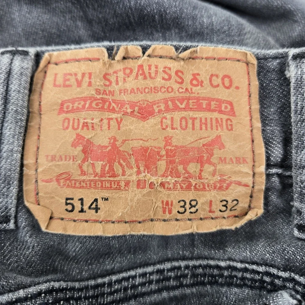 Levi's 514 Men Jeans 38X32 Gray Denim Slim Straight 30